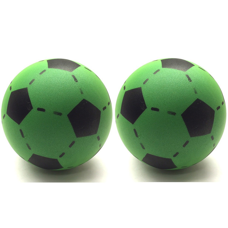 2x Foam soft voetbal groen 20 cm